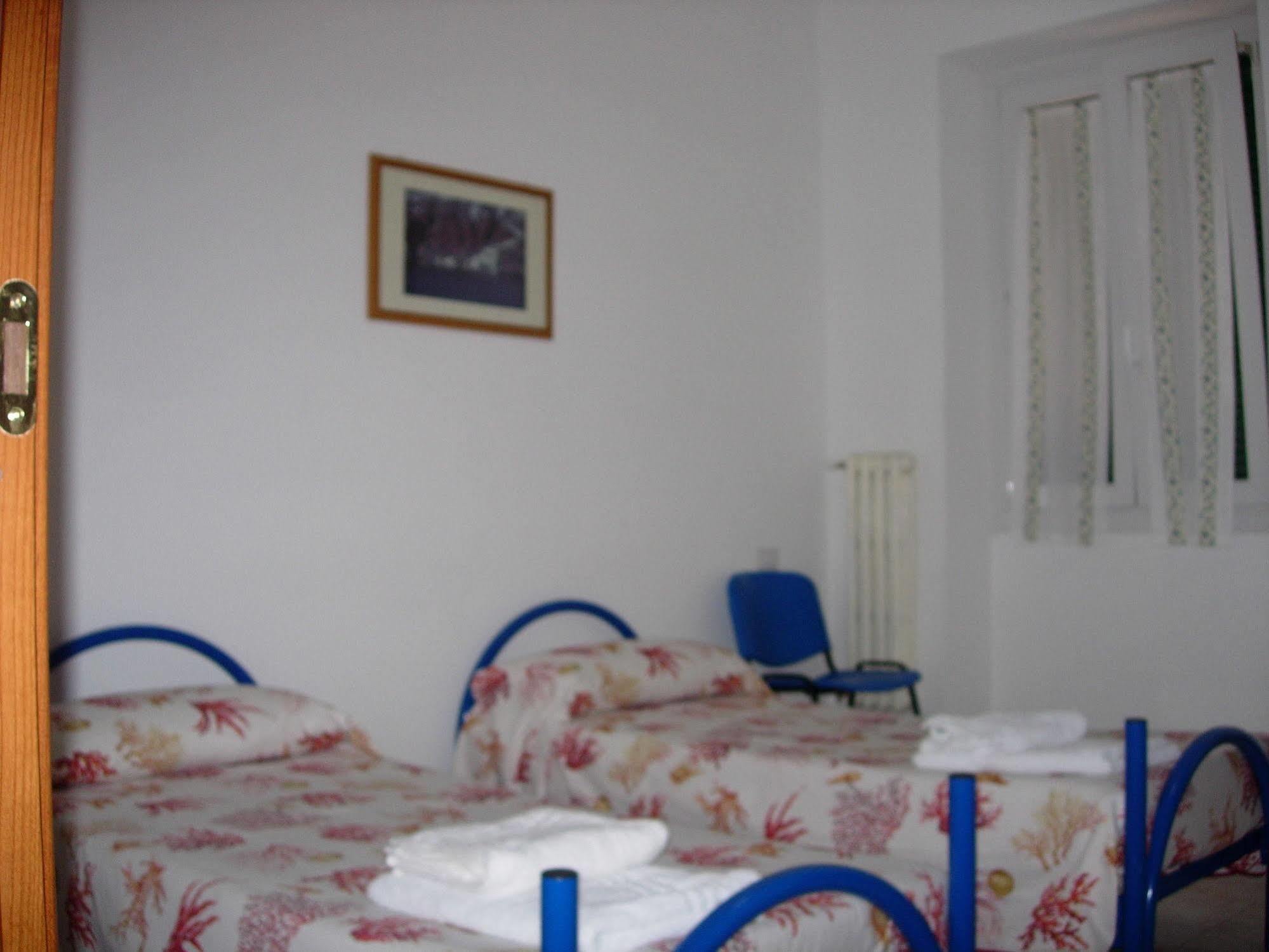 Hostal Foresteria Esercito Della Salvezza